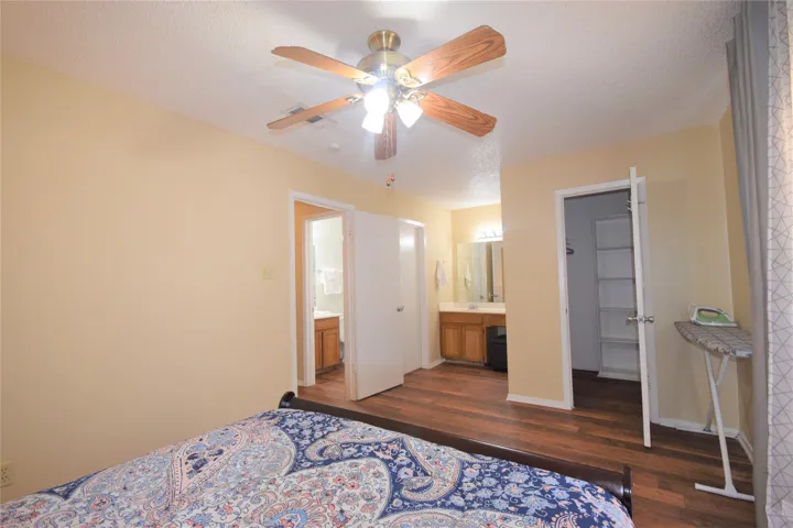 Fort Worth, TX 76135