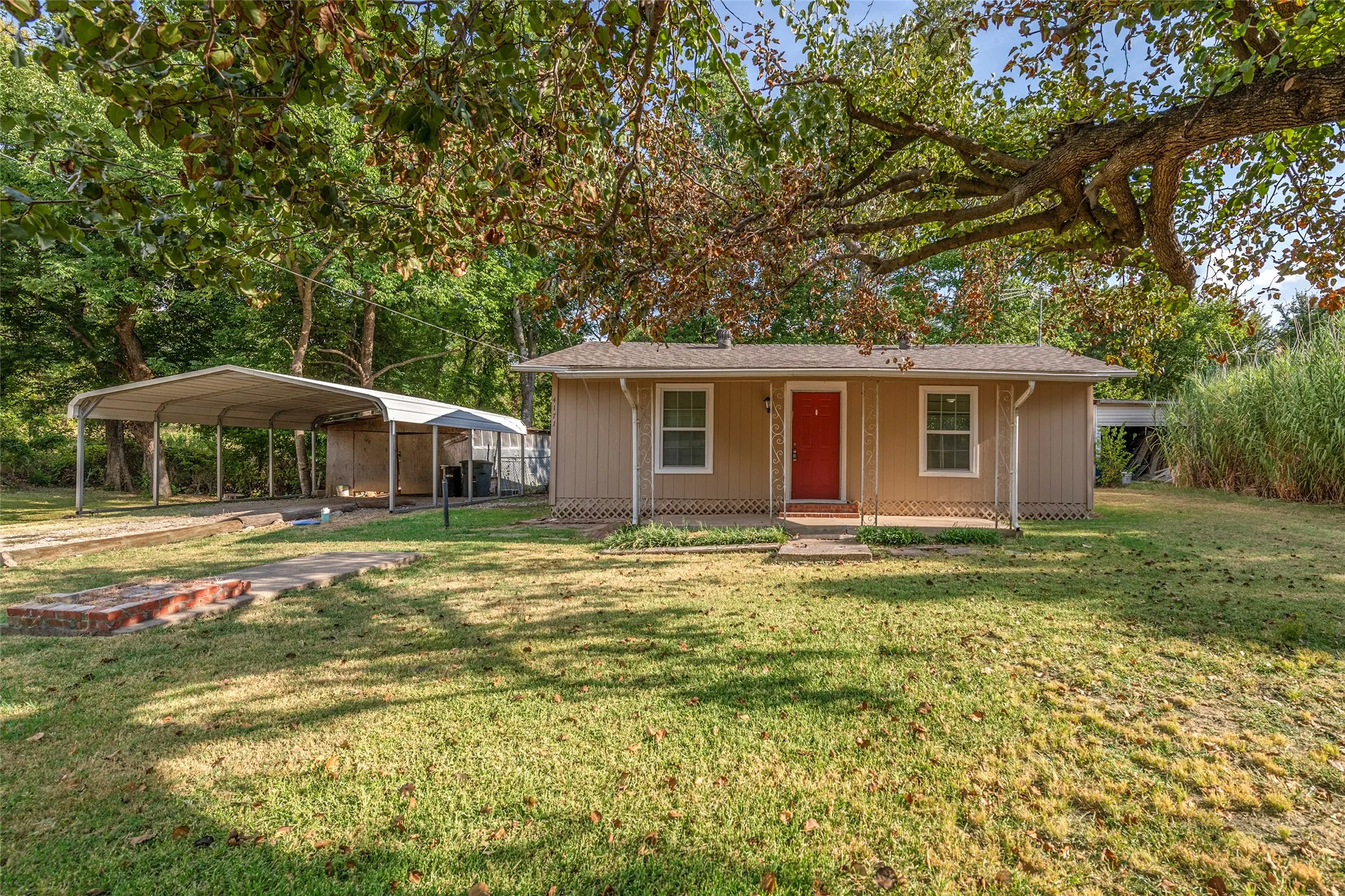 Lone Oak, TX 75453