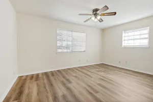 Arlington, TX 76010