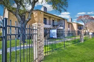 Fort Worth, TX 76112