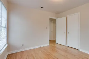 Fort Worth, TX 76115
