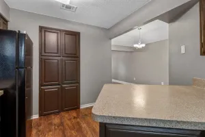 Arlington, TX 76014