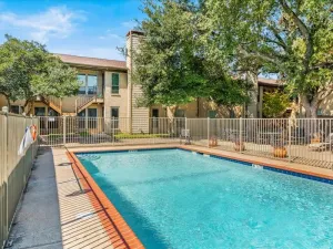 Dallas, TX 75230