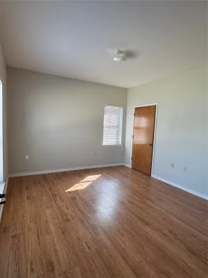 Kaufman, TX 75142
