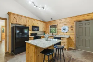 Forestburg, TX 76239