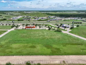 Terrell, TX 75160