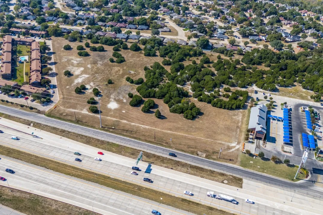Cedar Hill, TX 75104