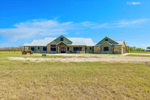 Krum, TX 76249