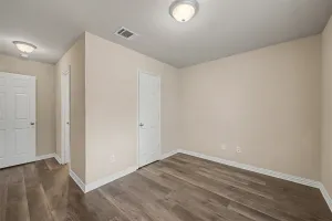 Fort Worth, TX 76116