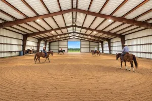 Cleburne, TX 76033