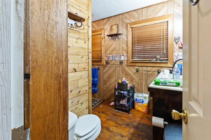 Ravenna, TX 75476