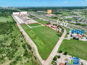 Terrell, TX 75160