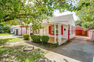 Fort Worth, TX 76110