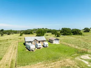 Evant, TX 76525