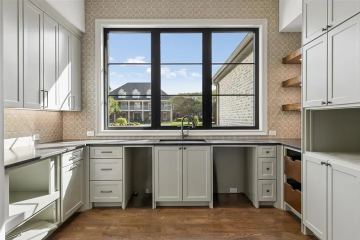 Fairview, TX 75069