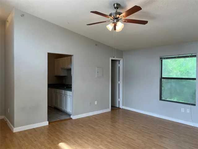 Denton, TX 76201