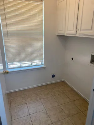 Dallas, TX 75227