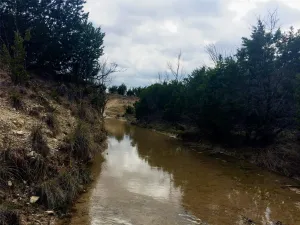 Lampasas, TX 76550