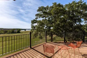 Windom, TX 75492