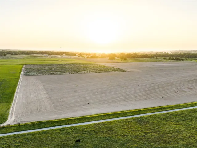 Paradise, TX 76073