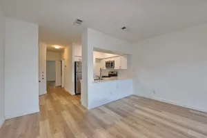 Dallas, TX 75209