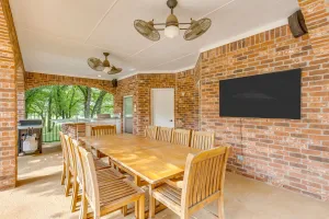 Hudson Oaks, TX 76087