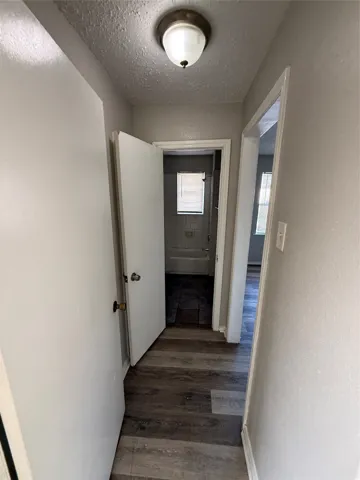 Dallas, TX 75226