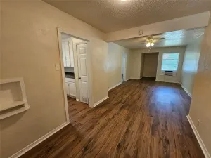 Dallas, TX 75227