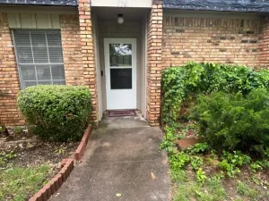 Cleburne, TX 76033
