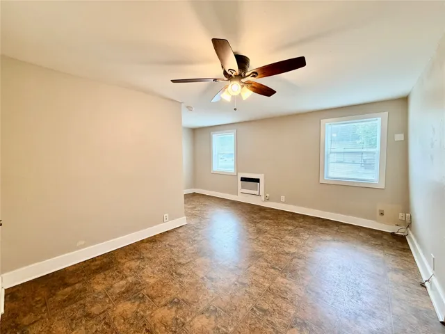 Denton, TX 76201