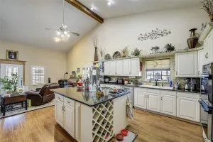Whitesboro, TX 76273