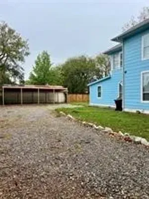 Bonham, TX 75418