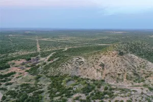 Robert Lee, TX 76945