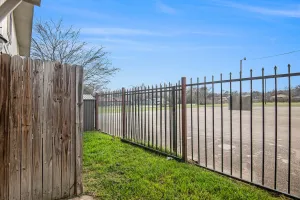 Fort Worth, TX 76119