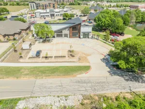 Mansfield, TX 76063