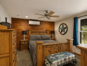 Whitesboro, TX 76273