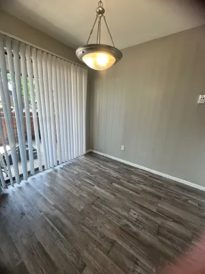 Arlington, TX 76012