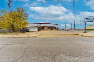 Terrell, TX 75160