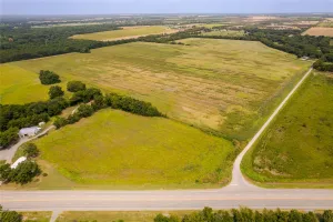 Bonham, TX 75418