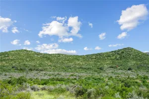 Uvalde, TX 78801