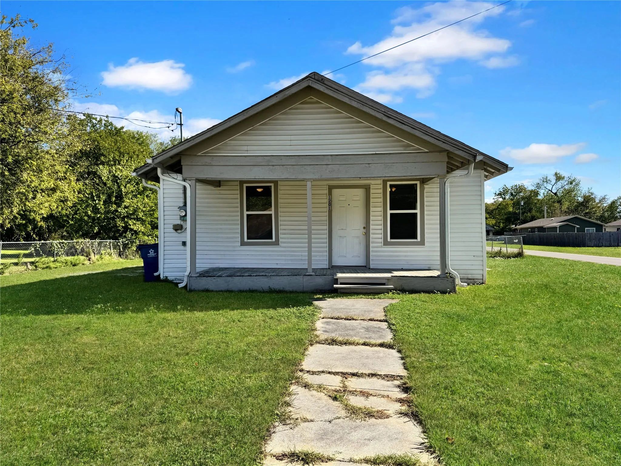 Corsicana, TX 75110