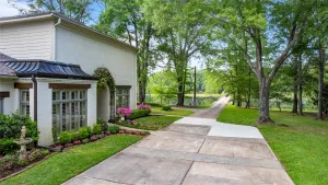 Longview, TX 75605