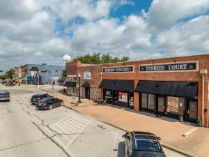 Hillsboro, TX 76645