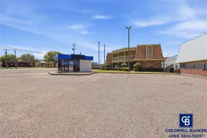 Cleburne, TX 76033