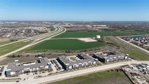 Grand Prairie, TX 76065