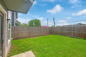 Fort Worth, TX 76104