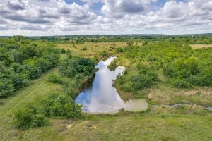 Savoy, TX 76479