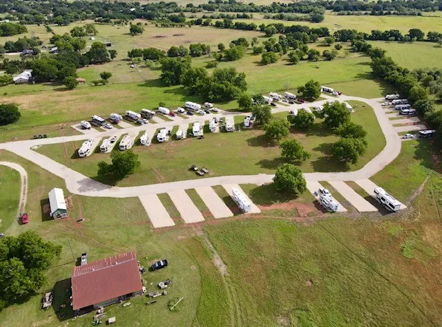 Glen Rose, TX 76043