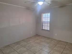 Everman, TX 76140