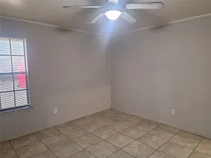 Everman, TX 76140